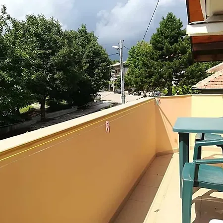 дани 2 Гостевой дом 3*